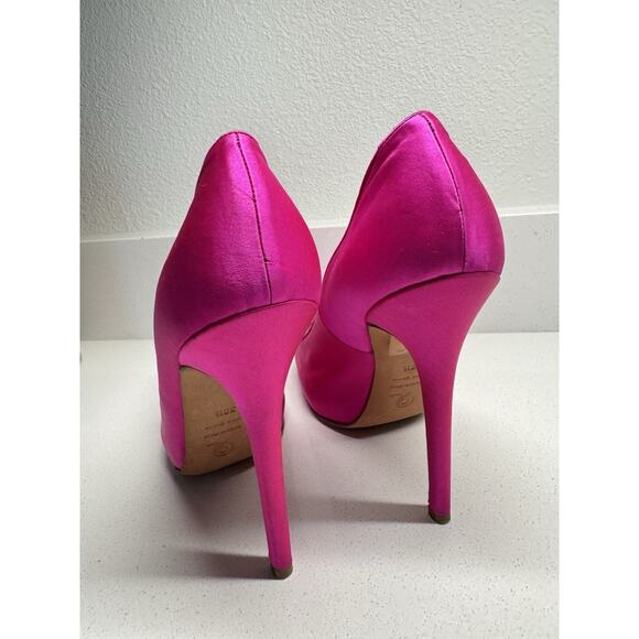 Alexander McQueen Magenta Satin Square Toe Platform Pumps Size 38.5 - Picture 5 of 9